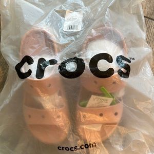 BRAND NEW IN BAG CROCS MEGA CRUSH SANDAL PINK CLAY SIZE 9
